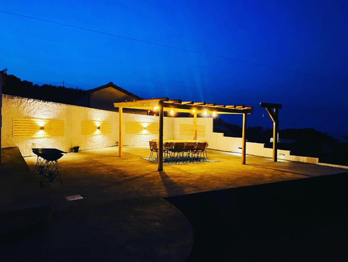 Casa Da Fonte - Alojamento Local Com Jacuzzi Nordeste  Extérieur photo